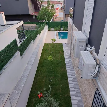 Soğucak * Kuşadası