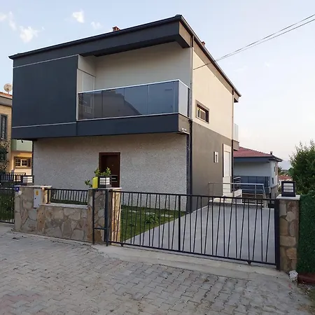 Villa Sogucak *